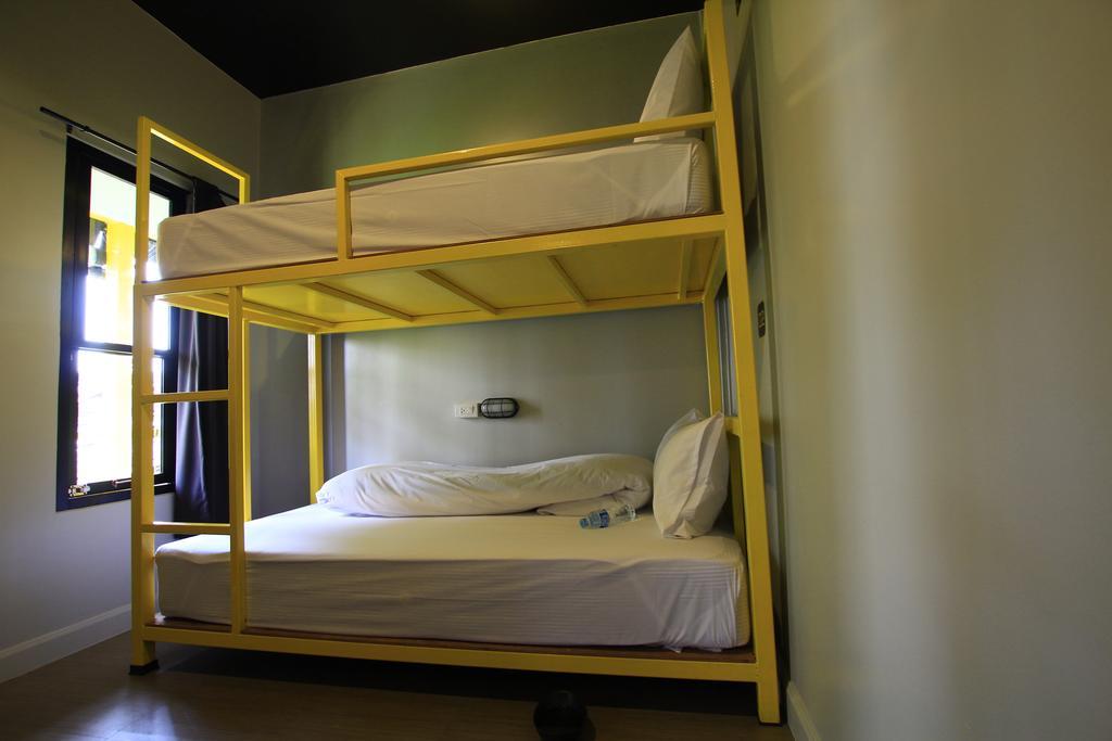 Your Hostel Krabi Room photo
